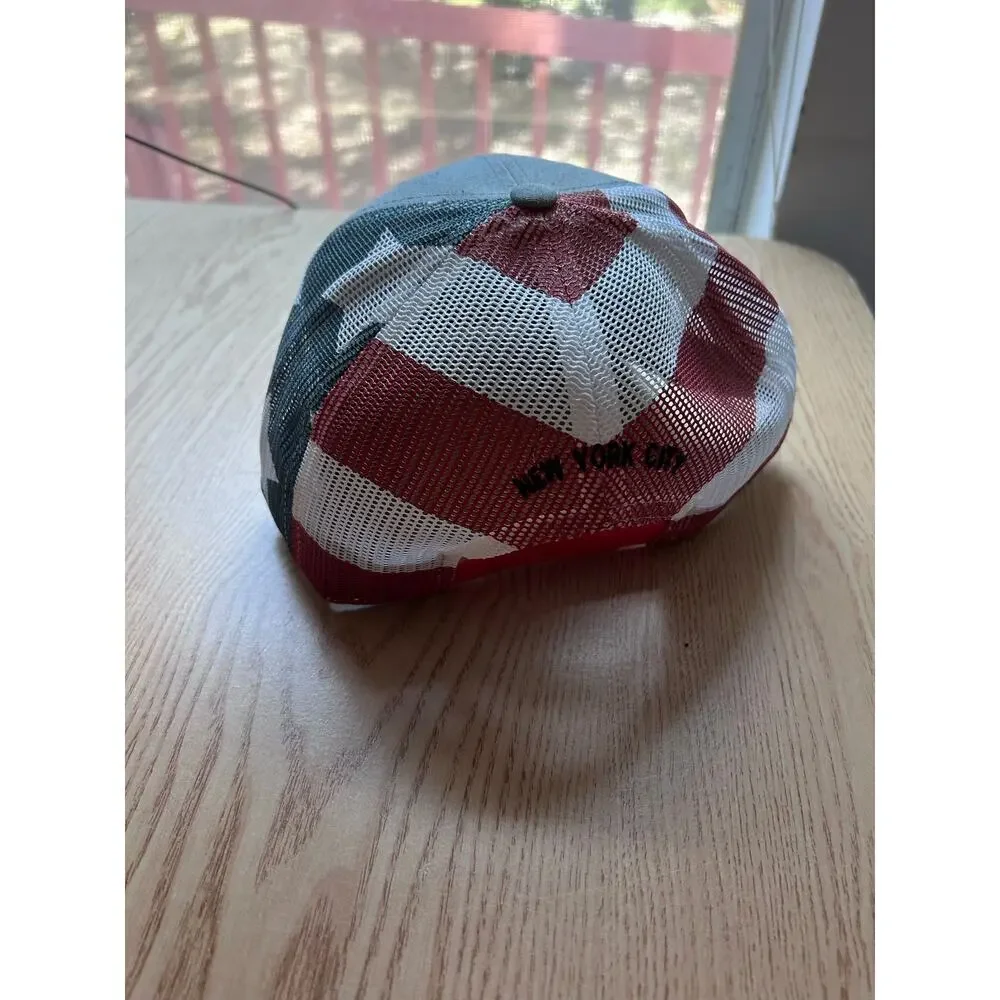 Flaw! New Unisex Hooters Rare Patriotic American Flag 🇺🇸 Baseball Hat from NYC